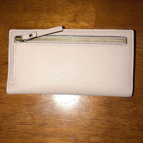 Kate Spade Wallet - Picture 3 of 3